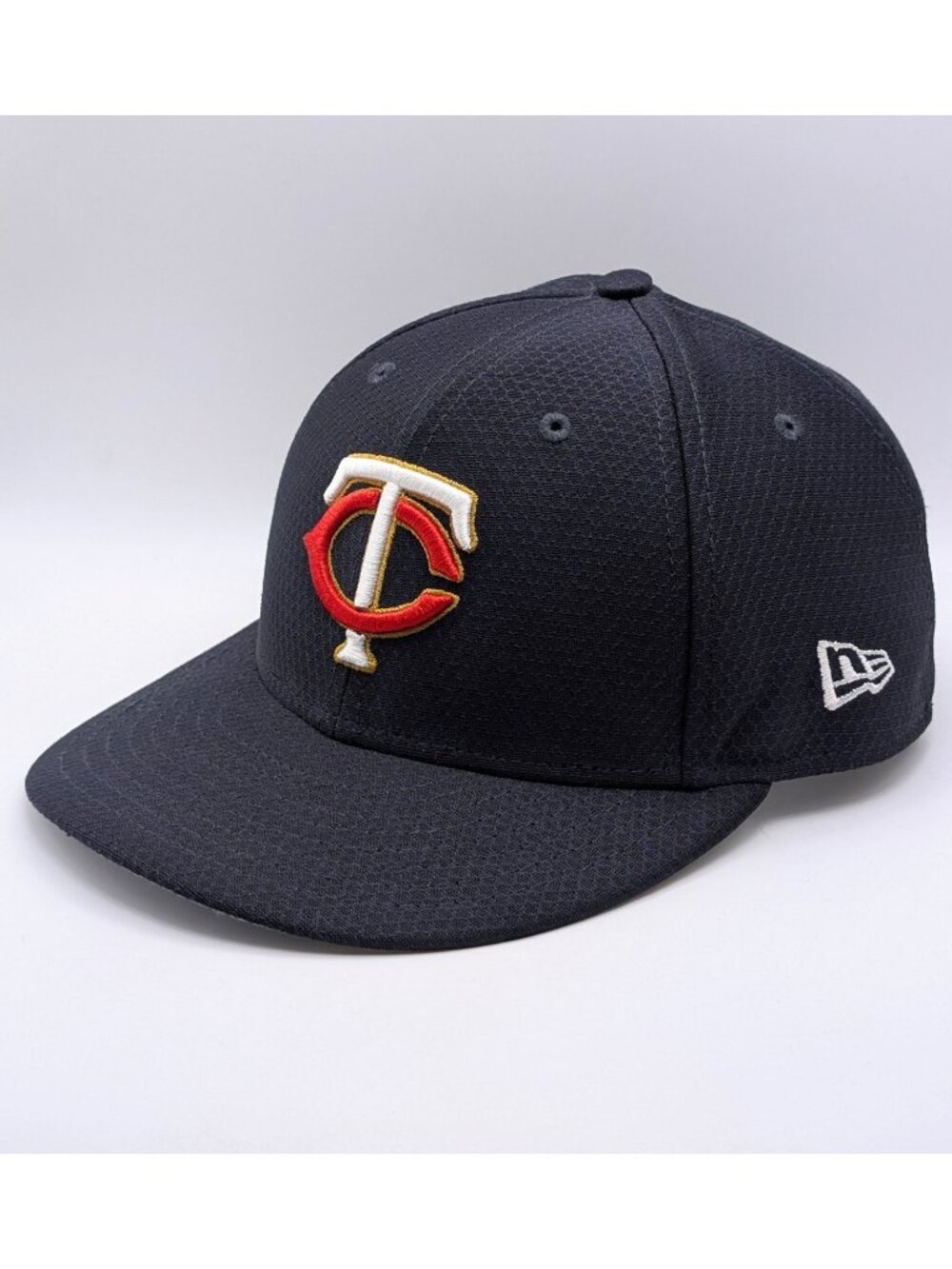 Minnesota Twins Hat New Era 59fifty MLB Baseball On-Field Cap Fitted Size 7 1/4
